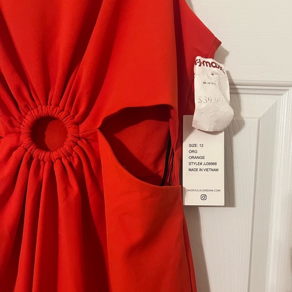 NWT Julia Jordan Cut-Out Sleeveless Dress Size Womens 12 - Picture 2 of 5
